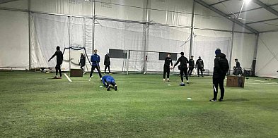 Niebiescy wracają do gry! Warta Śrem rozpoczęła przygotowania do wiosny-86107