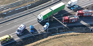 Wypadek na obwodnicy DK12. Na miejscu wszystkie służby.-86296