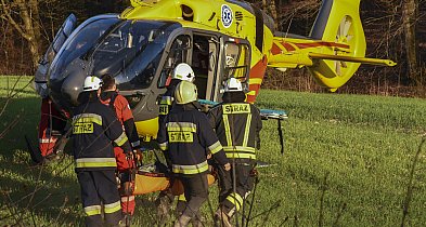 Wypadek w zakładzie pracy - pracownik przetransportowany śmigłowcem-82847