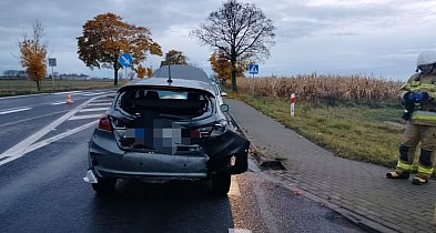 Pijana uderzyła w samochód i zaczęła uciekać dymiącym się autem-83918