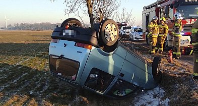 78-latek nie opanował auta. Wszystko wskazuje na to, że jechał za szybko-86248