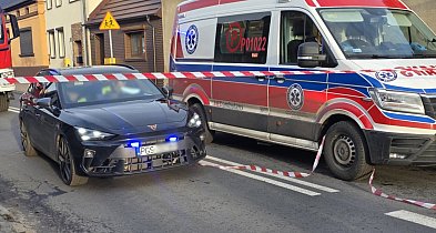 Nowa policyjna Cupra długo nie pojeździła. Wkrótce wróci z naprawy.