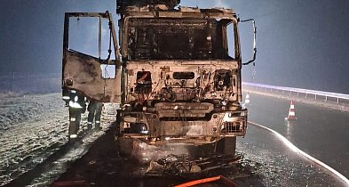 Pożar na trasie S5 pod Kościanem - Spłonęła kabina betoniarki