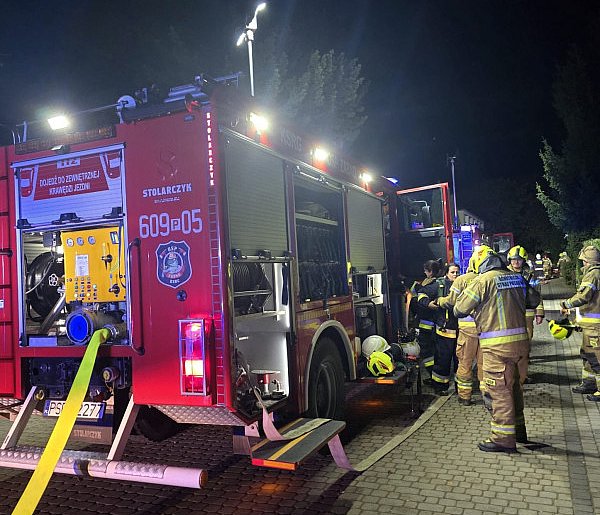 Alarm w internacie ZSR w Grzybnie. Na szczęście to tylko ćwiczenia-83814