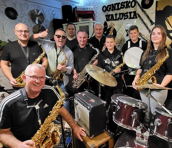 Dzień Saksofonu w Śremie. Jazzowe brzmienia Ogniska Walusia i Tomka Walewskiego-84134