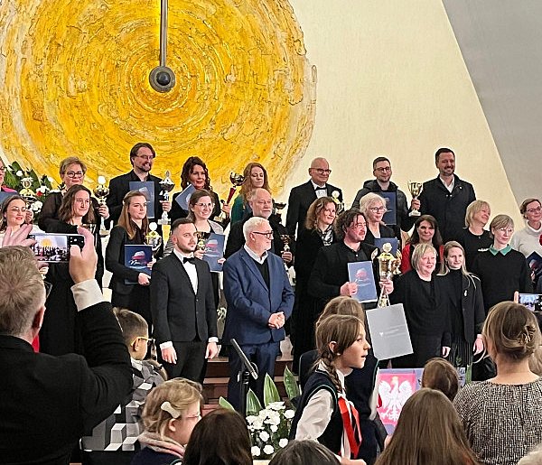 Chór Consensus z Książa Wlkp. z Brązowym Pasmem! Rywalizowali z chórami z całej Po-84557