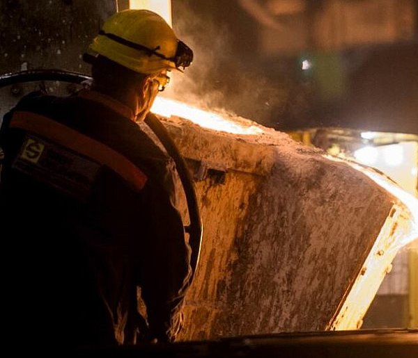 Barbórka i Święto Pracy – Górnikom, Hutnikom i Odlewnikom!-85083