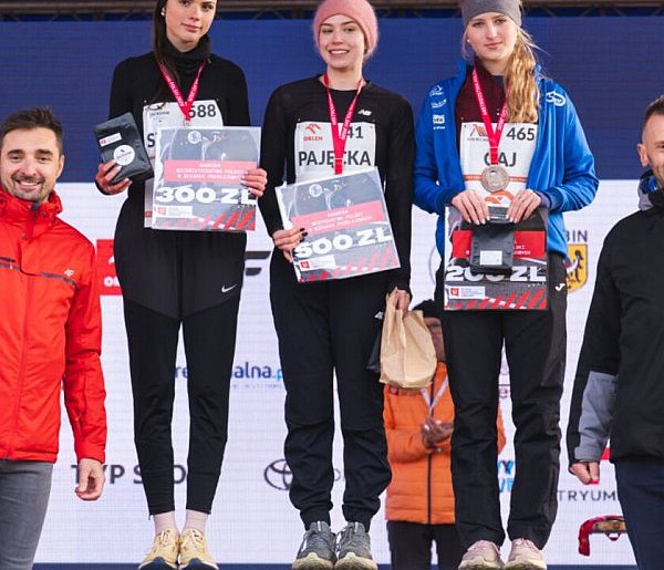 Srebro w Mistrzostwach Polski! Sukces Faustyny Szłapki ze śremskiego LO-85110