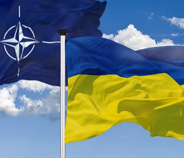 Premier Wielkiej Brytanii zwołuje pilne spotkanie liderów-85209