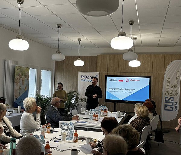 Aktywność i potencjał - Seniorzy na warsztatach w CUS w Śremie-85269