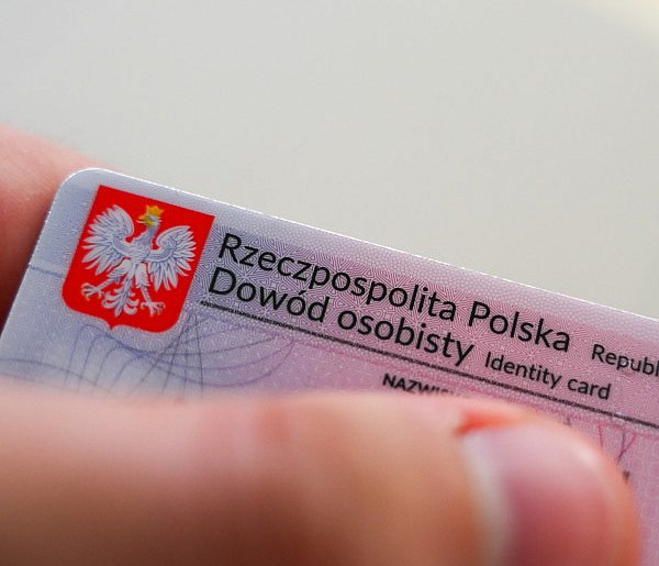 Nie musisz już biec do fotografa. Zdjęcie do dokumentów zrobisz w domu-85490