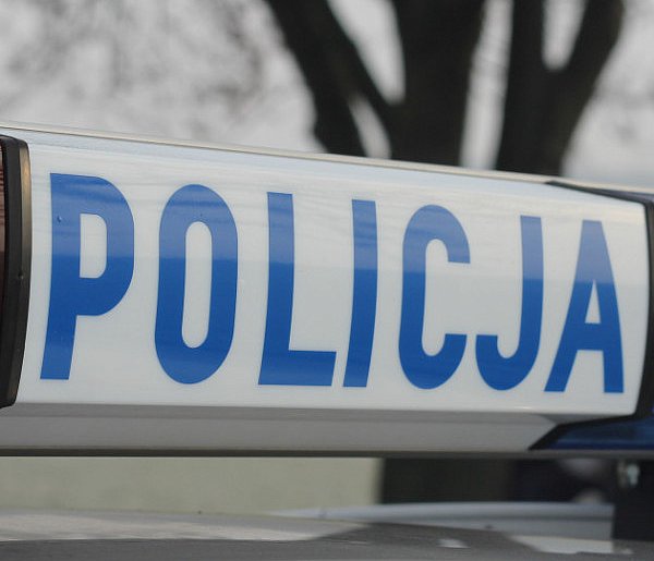 Krwawy finał domowej awantury w Krajewicach. - Mężczyzna ugodzony nożem-85485