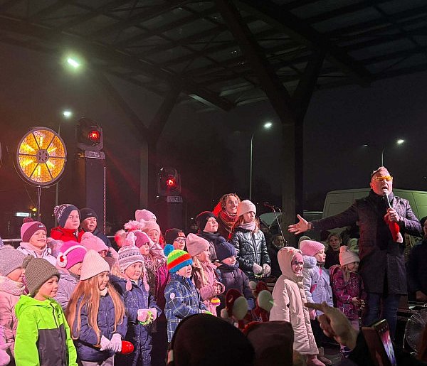 Bożonarodzeniowe serce Śremu - Relacja z wyjątkowego Koncertu Świątecznego!-85591