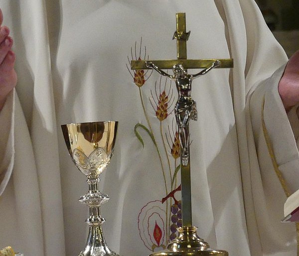 Obowiązkowe święto dla katolików. Wtedy trzeba iść do kościoła-85730