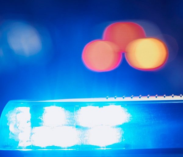 Dyżurny śremskiej Policji został powiadomiony o ugodzeniu mężczyzny nożem-85759