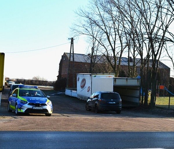 Myślał, że wynajął auto – jechał przywłaszczonym. Pechowa kontrola w gminie Dolsk-86182