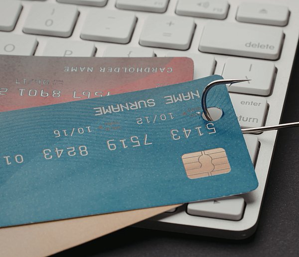 Sprzedawały swoje konta oszustom. Finał trudnego śledztwa śremskich kryminalnych