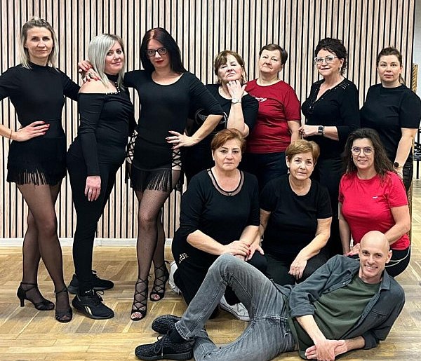 Rytmy bachaty na parkiecie! Kolejna odsłona warsztatów w Książu Wielkopolskim