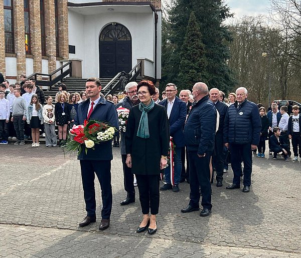 Tak oddali hołd w Manieczkach! 204. rocznica śmierci gen. Józefa Wybickiego