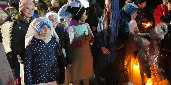 W piątkowy wieczór, 31 października, ulicami Śremu przeszedł Marsz Świętych