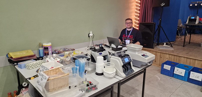 Liczenie do północy i miliony uśmiechów. Ile zebrał sztab w Śremie i Brodnicy?