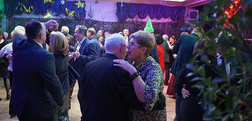 Sygnał myśliwski rozpoczął Bal "Leśna Przygoda" w Gajówce