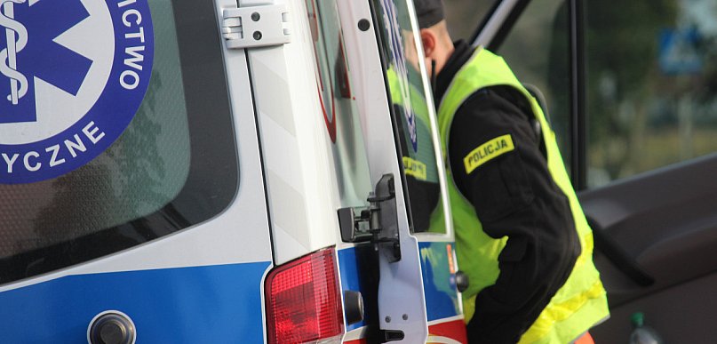 Dramatyczne potrącenie w Krobi. Pijany kierowca zignorował znak STOP