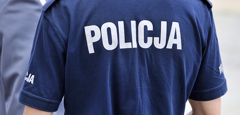 Nocne łupy mieszkańców Kościana. Ukradli setki metrów kabli ze ścian budynku