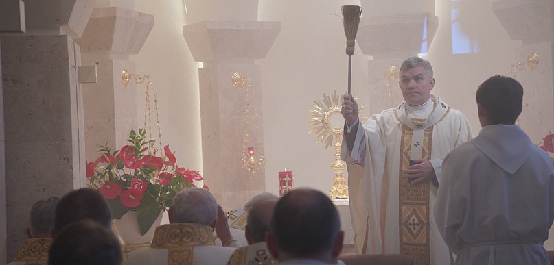 Uroczysty początek Złotego Jubileuszu w Kościele NSJ w Śremie [Film+zdjęcia]