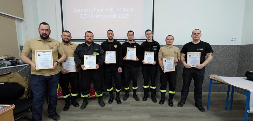 Nowe otwarcie w OSP Śrem - Wybrano władze i nagrodzono liderów