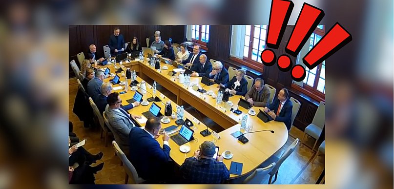 Gorąco na sesji Rady Powiatu w Śremie! Poszło o sposób obradowania
