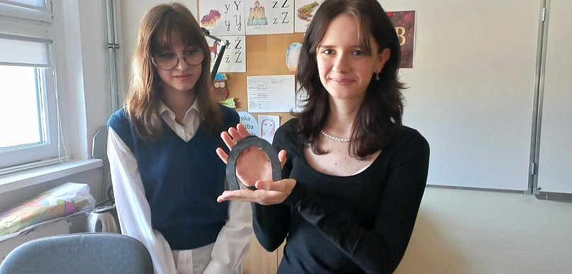 (nie)ZAPOMNIANE ZAWODY – śremskie licealistki walczą o pamięć ginących tradycji