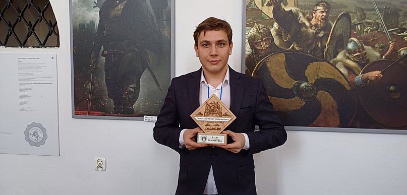 LO w Śremie znowu z sukcesem! Wiktor Jankowiak laureatem ogólnopolskiej olimpiady