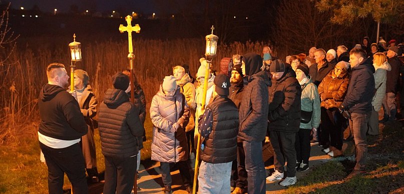 Wyruszyli w kierunku jeziora by rozważać mękę i śmierć Jezusa