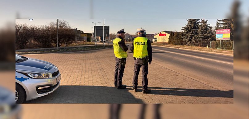 Recydywista za kółkiem w Śremie. Czeka go więzienie i deportacja