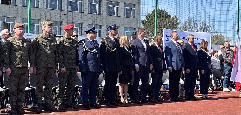 „Witam w rodzinie spraw wewnętrznych”! Historyczne ślubowanie i defilada w ZST