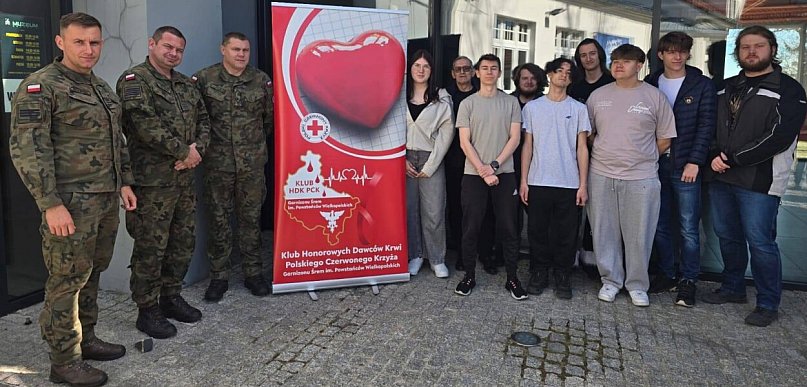 Blisko 10 litrów krwi zebrane! Klub HDK PCK Garnizonu Śrem znów w akcji