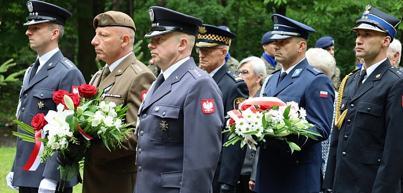 Śrem oddał hołd bohaterom. Obchody 81. rocznicy zakończenia II wojny światowej