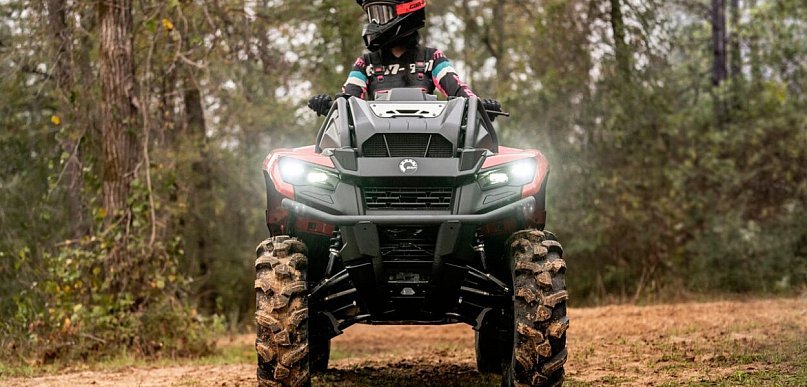 Can Am Outlander - quad, który nie pyta o drogę, tylko wyznacza własną