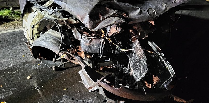Kolizja BMW z ciężarówką na drodze wojewódzkiej nr 432 - 84251