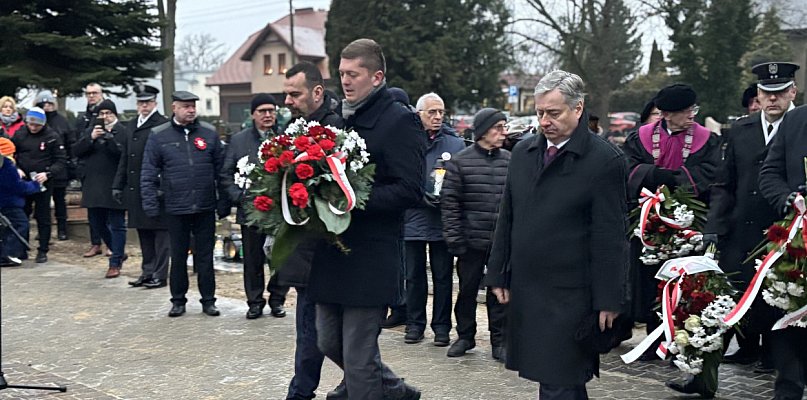 Śrem w hołdzie bohaterom - Uroczyste obchody 107. rocznicy Powstania Wielkopolskie - 85681