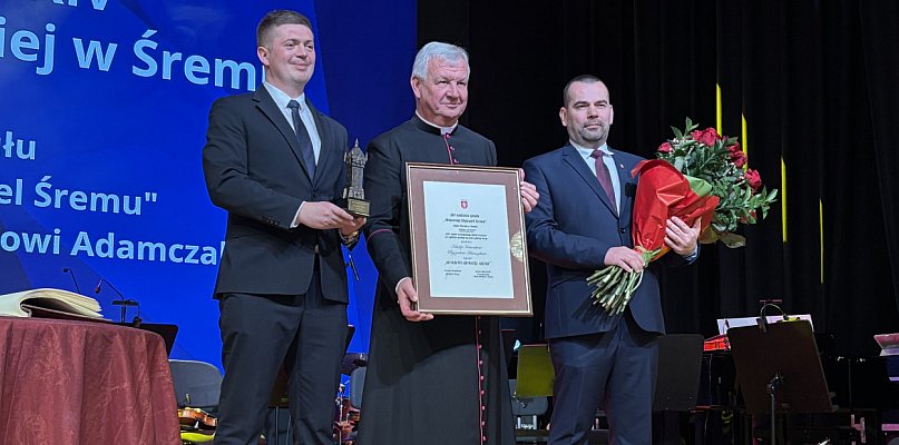 Ks. Ryszard Adamczak Honorowym Obywatelem Śremu! Uroczysta Sesja Rady Miejskiej