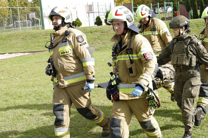 Atak drona na szkołę