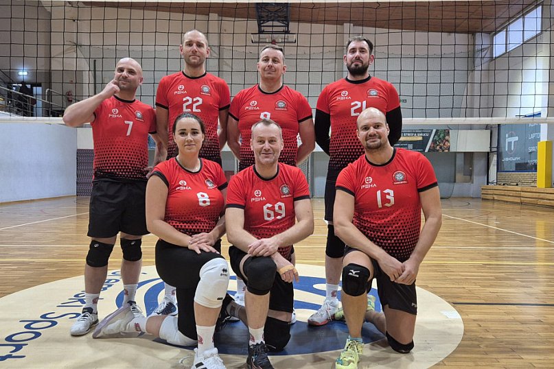 Otwarcie sezonu Amatorskiej Ligi Piłki Siatkowej 2025/26 w Śremie