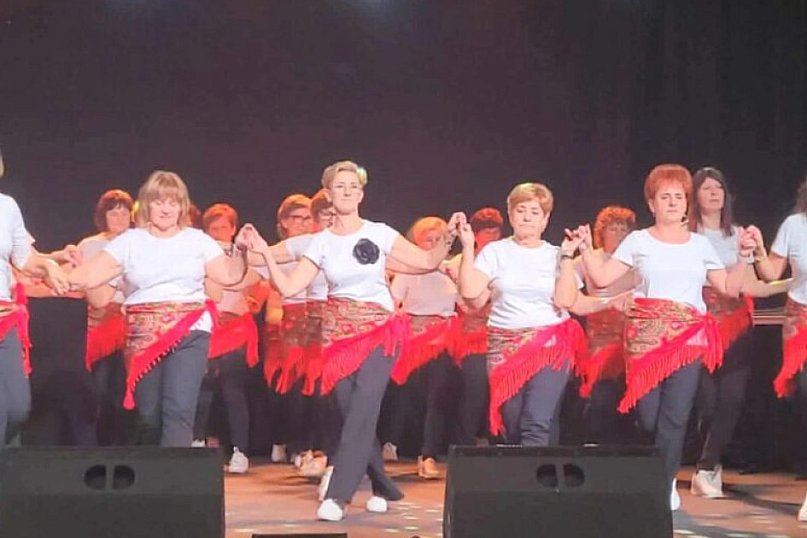 Ksiąskie Seniority zachwyciły na jubileuszowym przeglądzie artystów III wieku