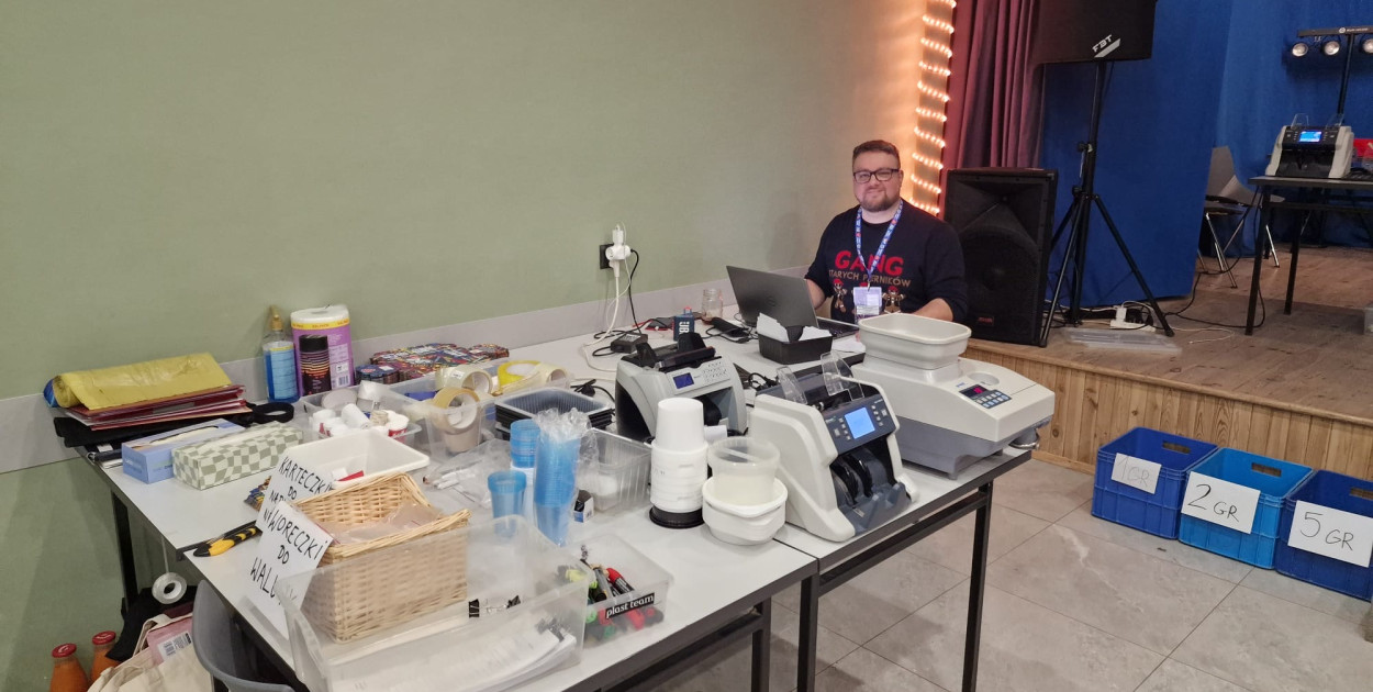 Liczenie do północy i miliony uśmiechów. Ile zebrał sztab w Śremie i Brodnicy?