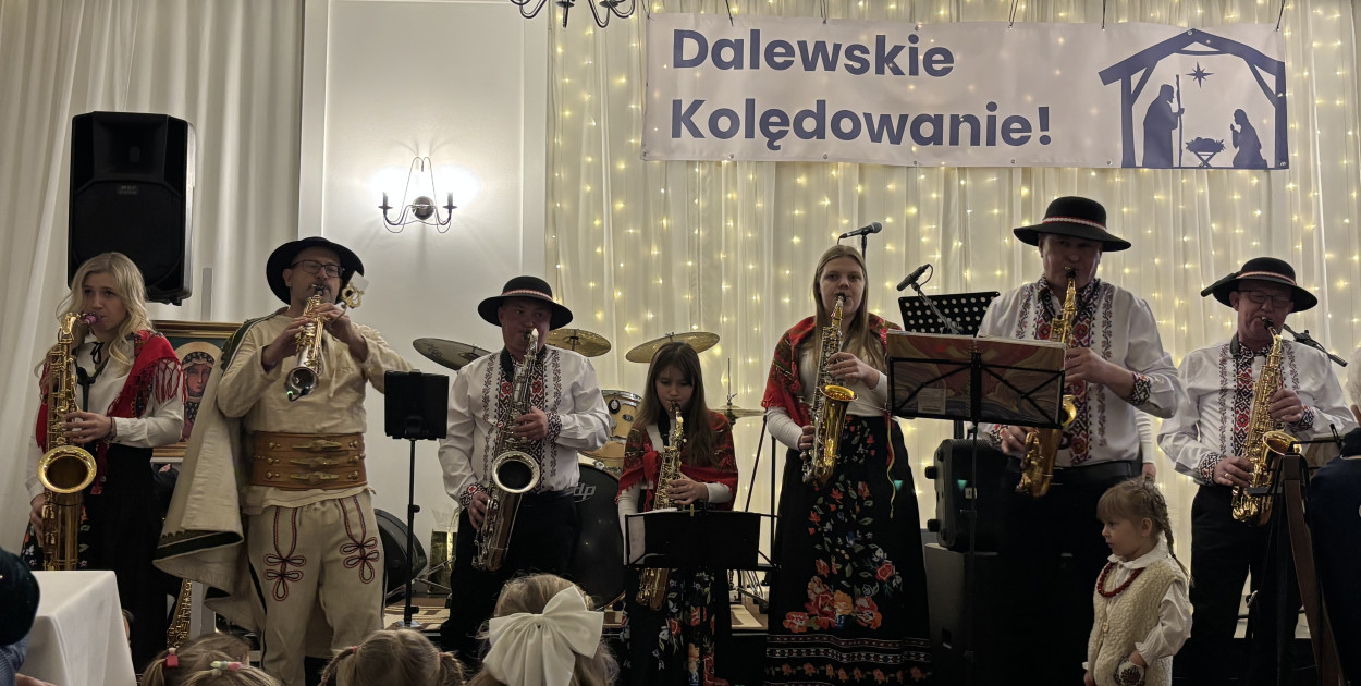 Serce Dalewa zabiło w rytm kolęd - Relacja z Dalewskiego Kolędowania