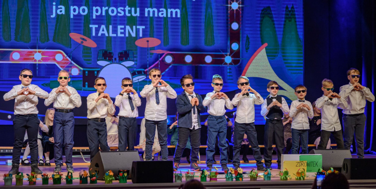 Młode talenty, uśmiech i wzruszenie - Dzień Babci i Dziadka w śremskim KCEK