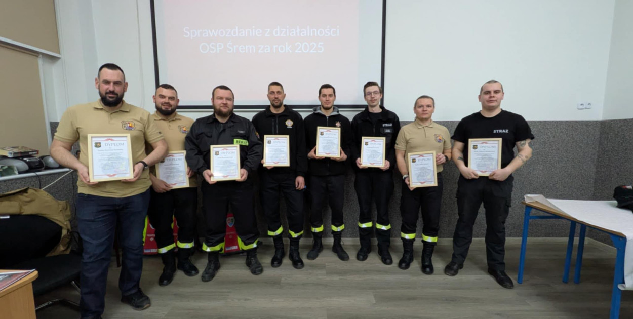 Nowe otwarcie w OSP Śrem - Wybrano władze i nagrodzono liderów