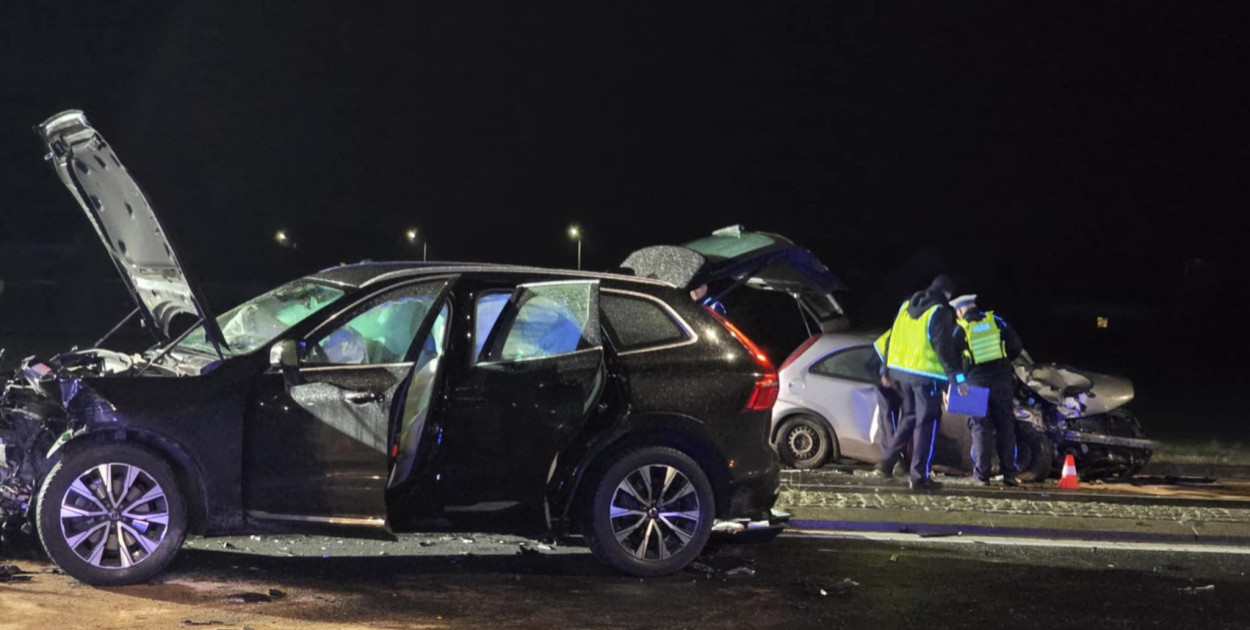 Tragiczny finał wypadku w Lesznie - Nie żyje 21-latka